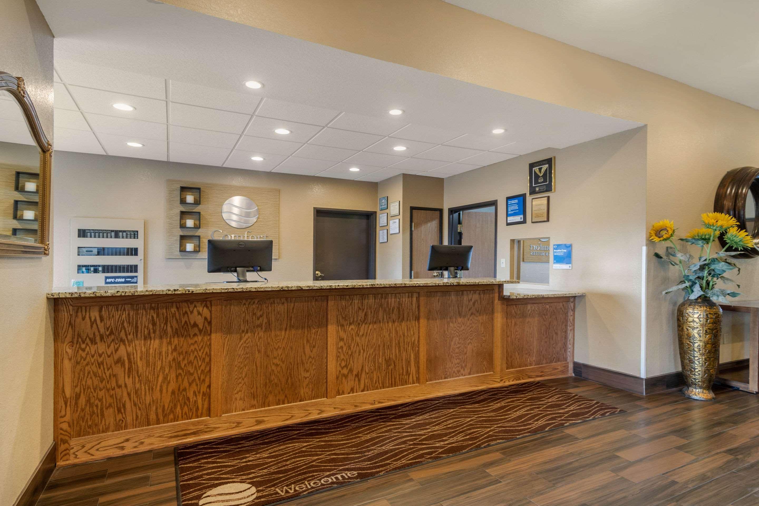 Comfort Inn & Suites Pittsburg Eksteriør billede