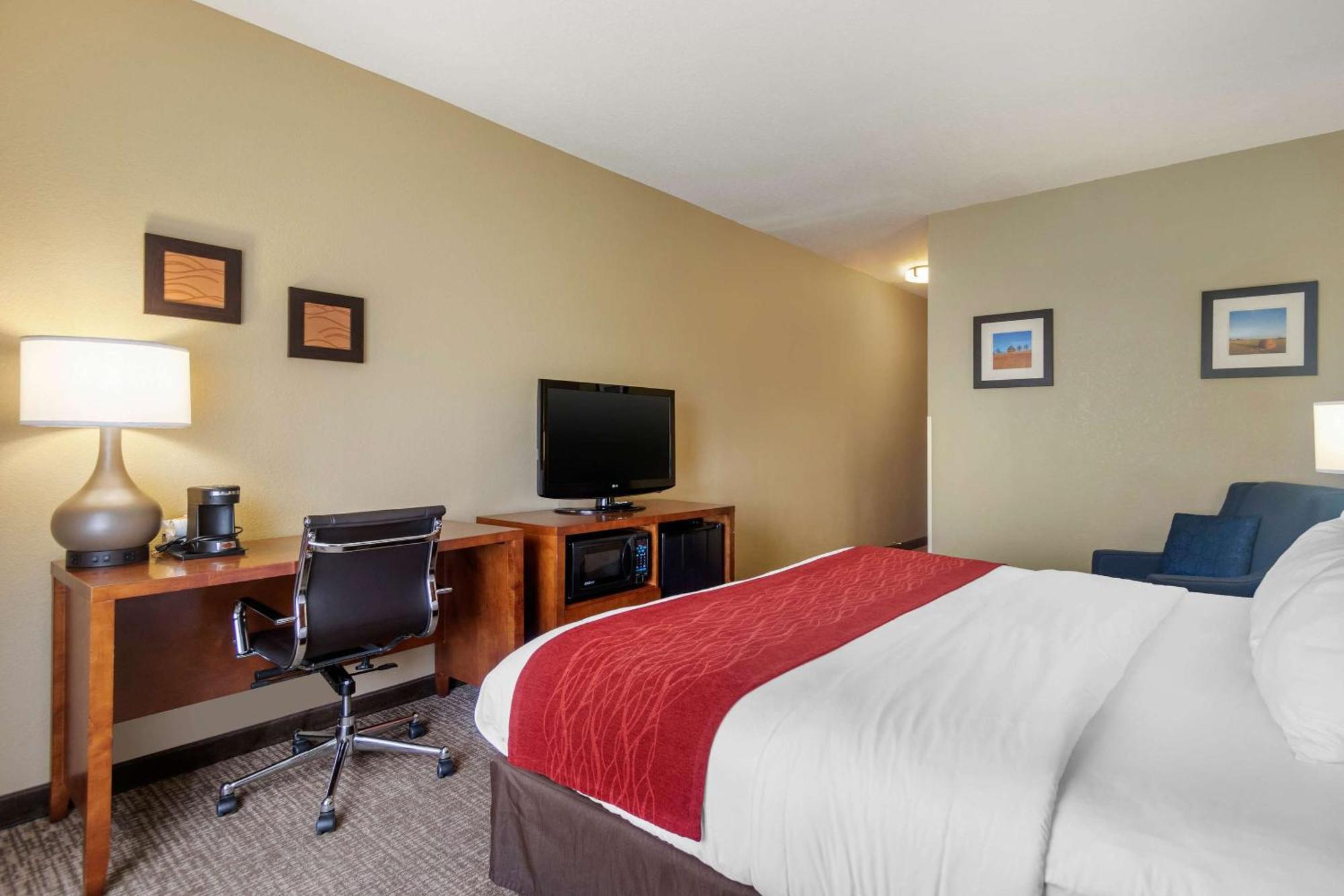 Comfort Inn & Suites Pittsburg Eksteriør billede