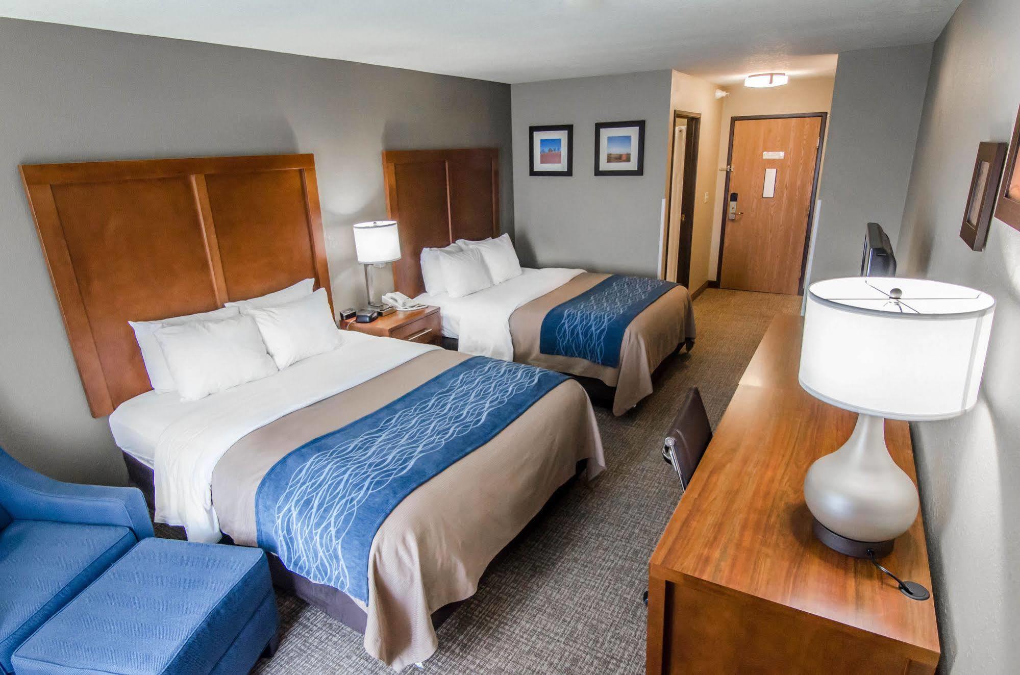Comfort Inn & Suites Pittsburg Eksteriør billede
